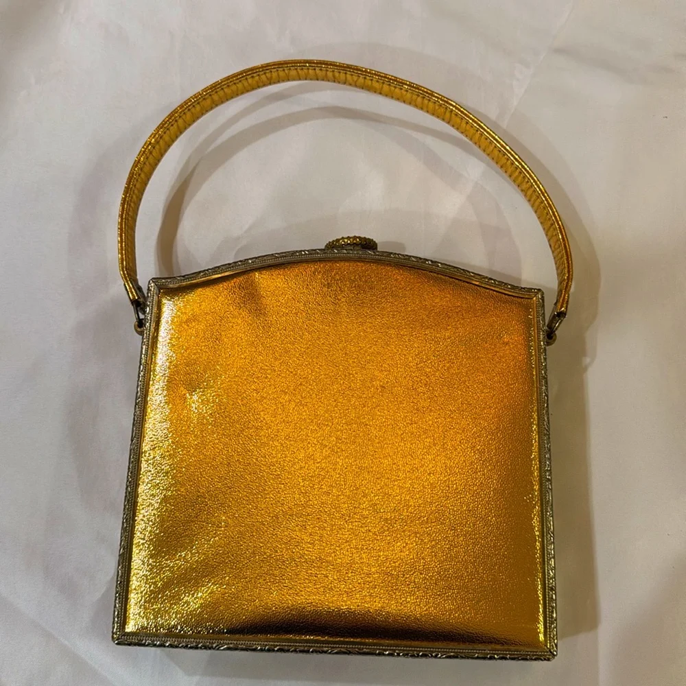 Vintage 1950’s Filigree Metal & Needlepoint Handbag Purse - Picture 4 of 17